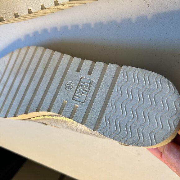 TIME & TRU - CREAM COLOR - Loafers-  SIZE US 8.5 - Picture 8 of 9